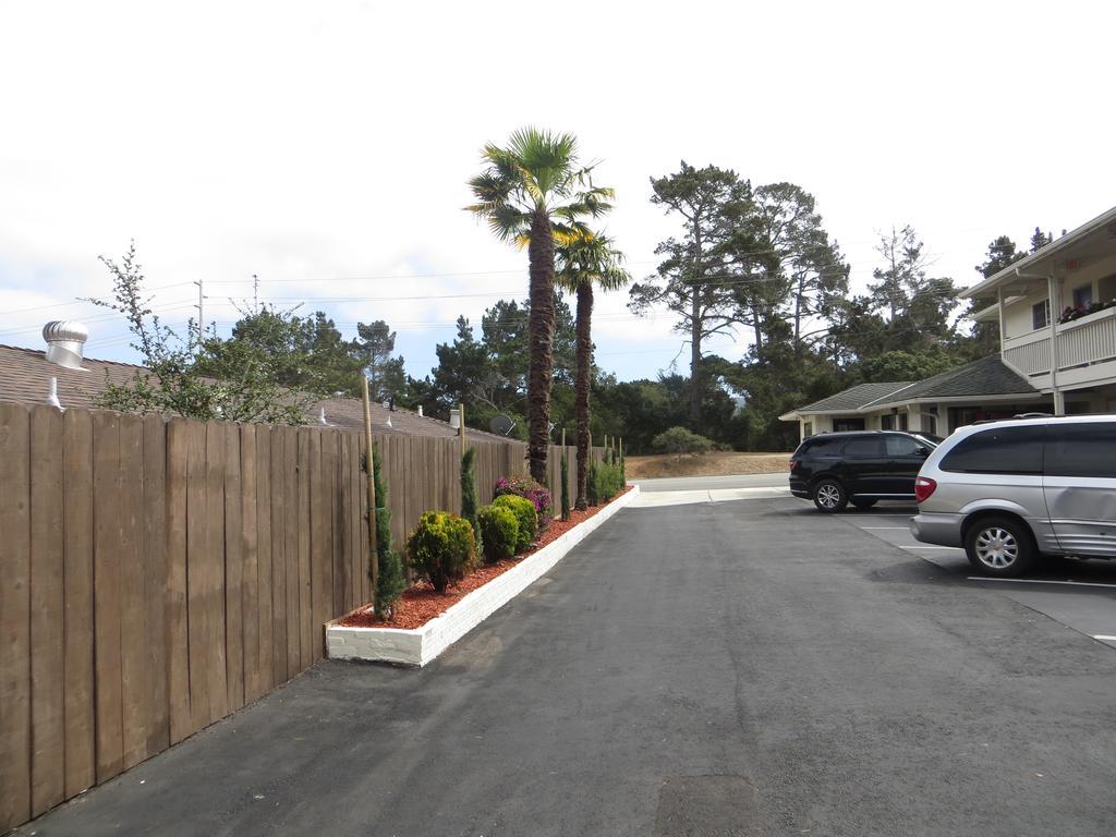 Fisherman'S Cove Inn Monterey Exterior photo